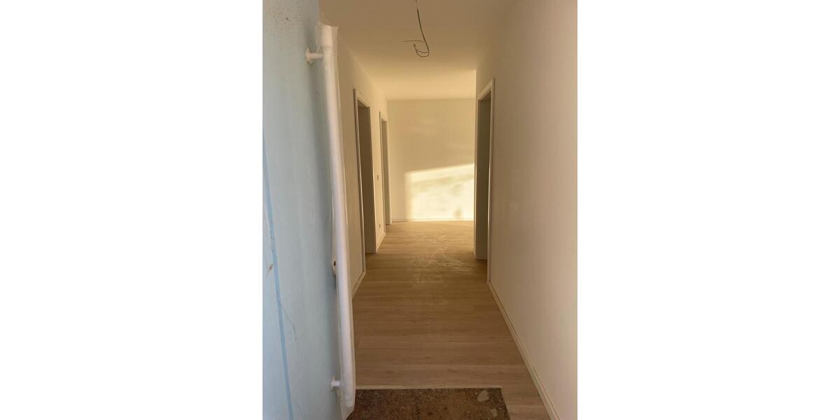 Erdgeschoßwohnung Hamburg Lohbrügge - 3 Zimmer, 81 m&sup2;, 1.700&euro; | Angebot:24374036