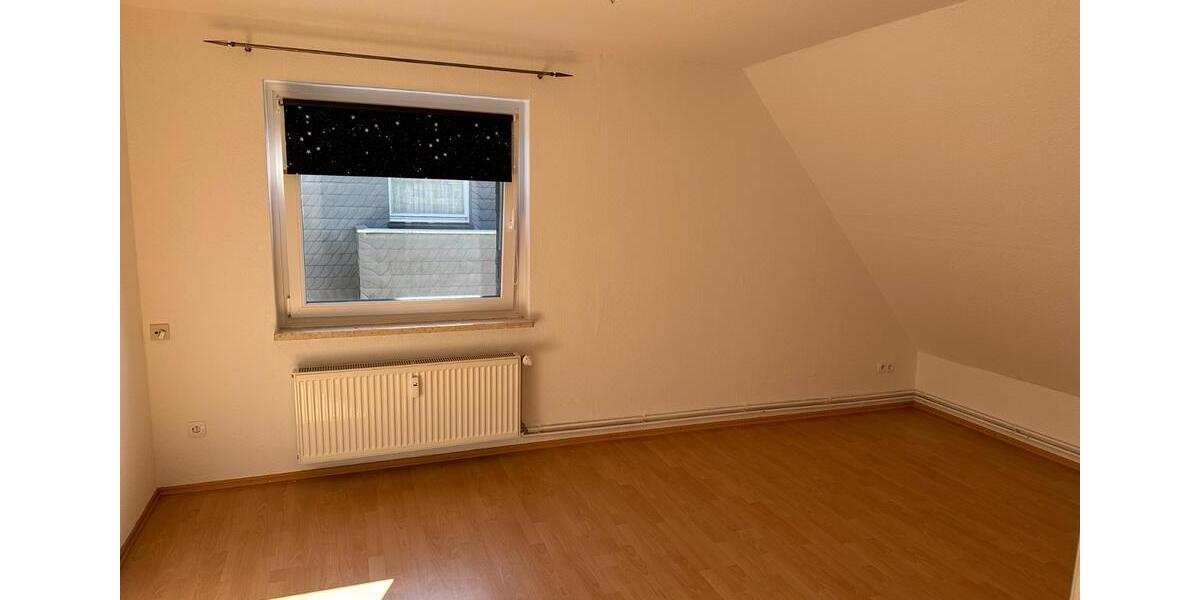 Dachgeschoßwohnung Seesen - 4 Zimmer, 85 m&sup2;, 552&euro; | Angebot:25052273