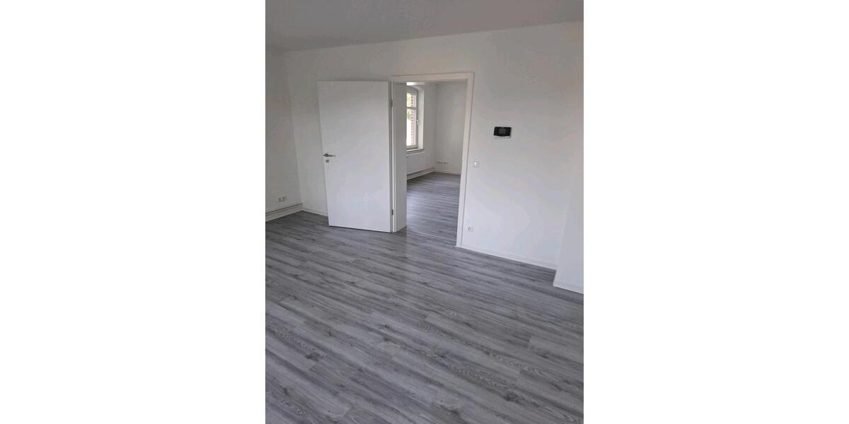 Etagenwohnung Ludwigslust - 3 Zimmer, 85 m&sup2;, 800&euro; | Angebot:26662629