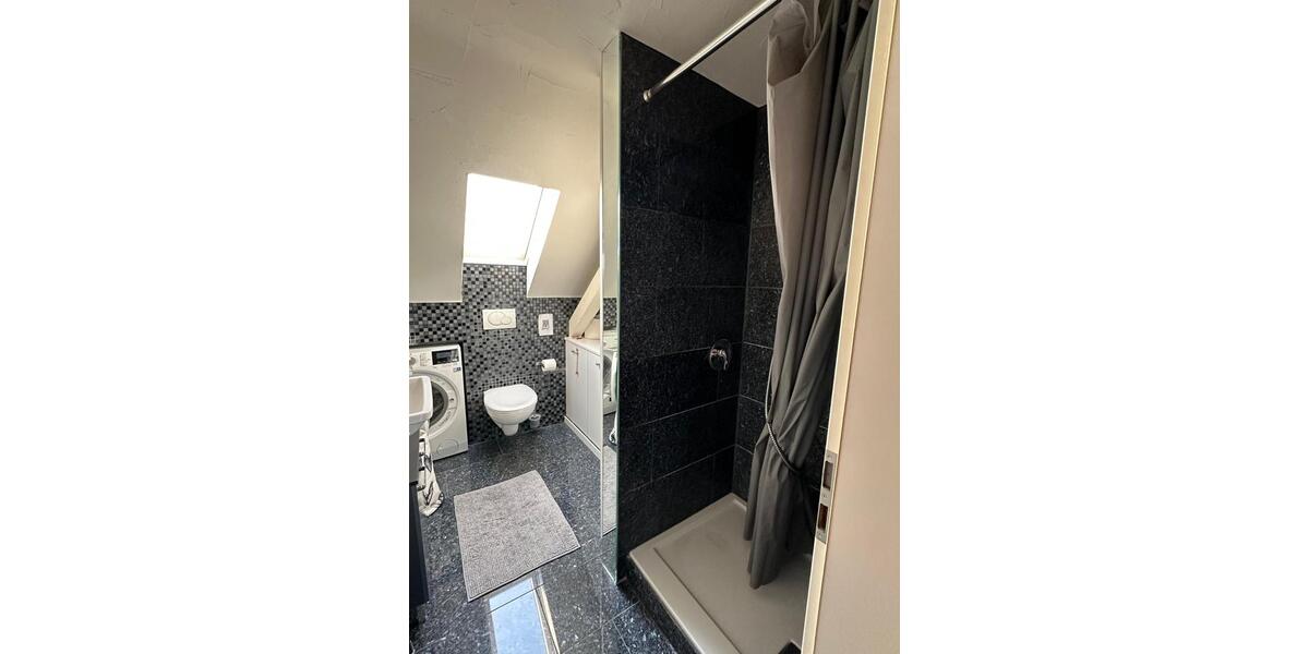 Dachgeschoßwohnung Mannheim Sandhofen - 2.5 Zimmer, 60 m&sup2;, 850&euro; | Angebot:26431374