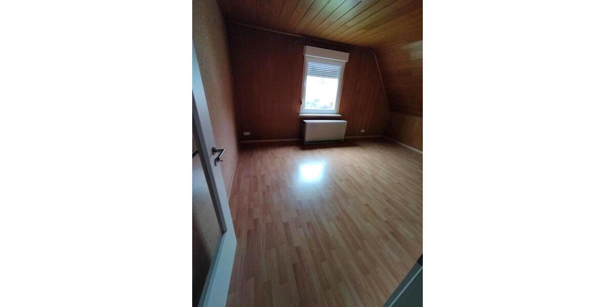 Dachgeschoßwohnung Hemer - 3 Zimmer, 57 m&sup2;, 580&euro; | Angebot:25857357