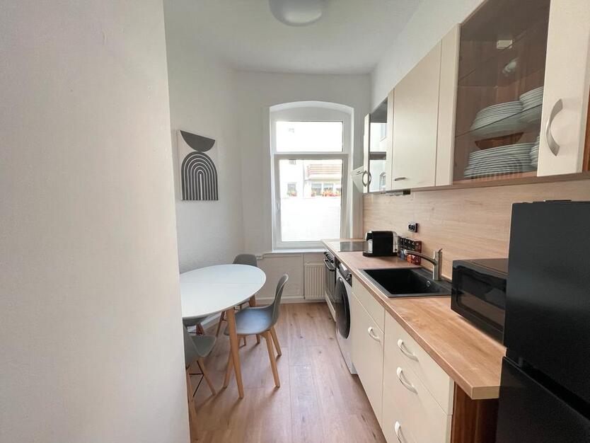 stilvoll möblierte 3 Zimmer Wohnung in der List zimmer