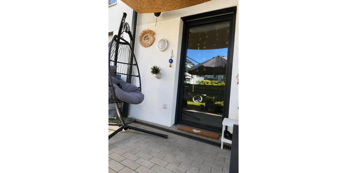 Erdgeschoßwohnung Frankfurt am Main Mitte-West - 3 Zimmer, 80 m&sup2;, 1.430&euro; | Angebot:26630973