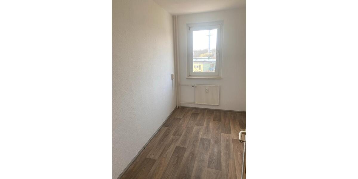 Etagenwohnung Artern - 3 Zimmer, 67 m&sup2;, 495&euro; | Angebot:25831418