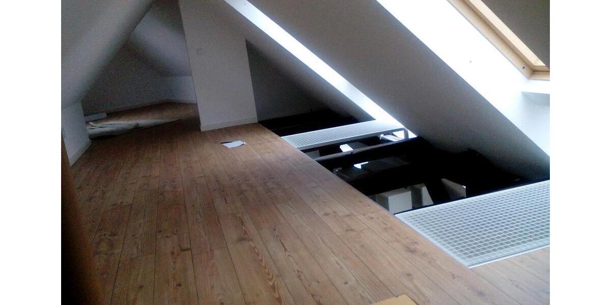 Dachgeschoßwohnung Köthen (Anhalt) - 3 Zimmer, 96 m&sup2;, 550&euro; | Angebot:25891817