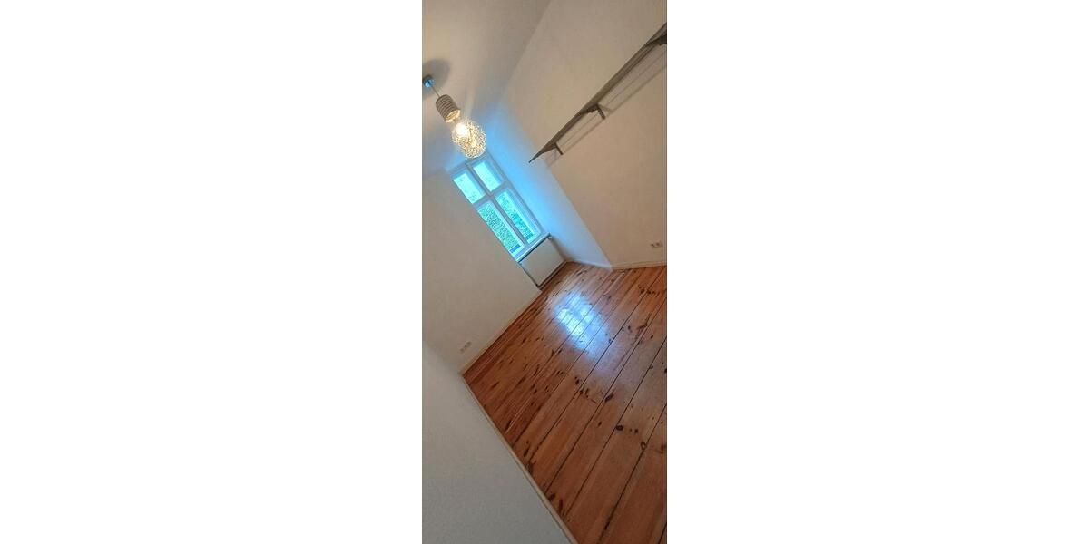 Wohnen auf Zeit Berlin Pankow - 4 Zimmer, 115 m&sup2;, 700&euro; | Angebot:26698936