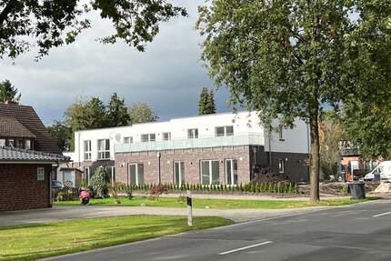 Freundliche 2 Zimmer Wohnung mit Süd-Garten in Friedrichsfehn zimmer