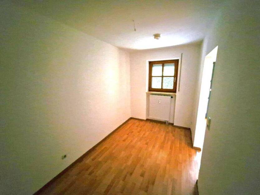 Gemütliche 2-Zimmer-Wohnung mit Terrasse und Garage in Vilshofen a. d. Donau