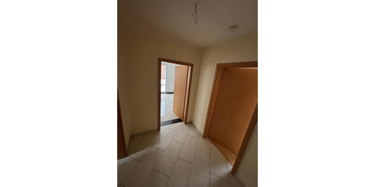 Dachgeschoßwohnung Bernburg (Saale) - 2 Zimmer, 49 m&sup2;, 575&euro; | Angebot:24805943