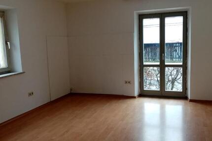 Wohnung Zachenberg - 2 Zimmer, 57 m&sup2;, 335&euro; | Angebot:26130335