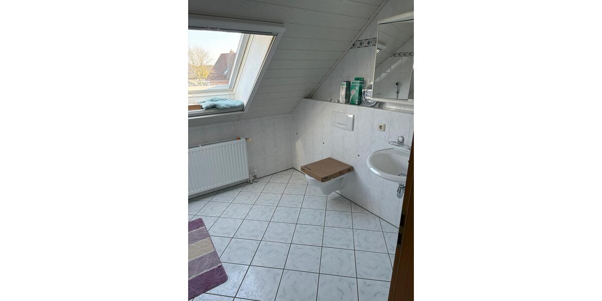 Dachgeschoßwohnung Eystrup - 3 Zimmer, 100 m&sup2;, 900&euro; | Angebot:25373730
