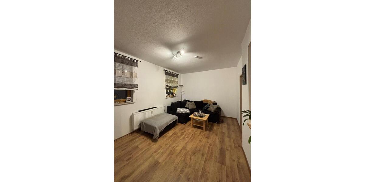 Etagenwohnung Sulzfeld - 5 Zimmer, 129 m&sup2;, 550&euro; | Angebot:24435359