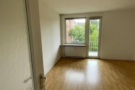 Attraktive Wohnung in zentraler Lage - Küche optional zimmer