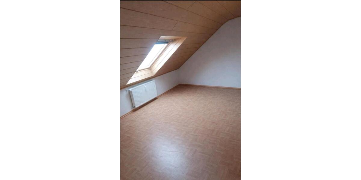 Wohnen auf Zeit Laupheim - 3 Zimmer, 96 m&sup2;, 500&euro; | Angebot:26660803