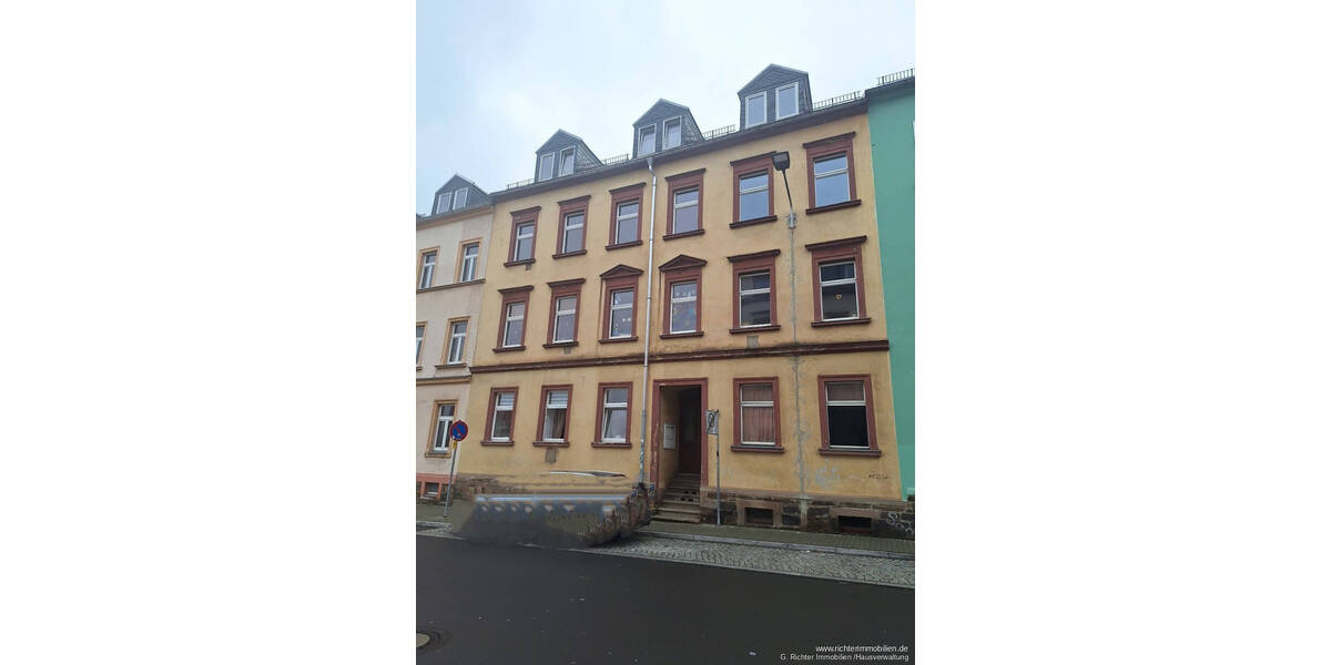 Geräumige 4-Zimmer-Wohnung mit 2 Badezimmern und Einbauküche 4 zimmer