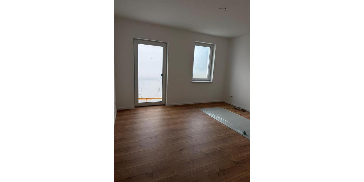 Etagenwohnung Eisenach - 4 Zimmer, 100 m&sup2;, 930&euro; | Angebot:26705554