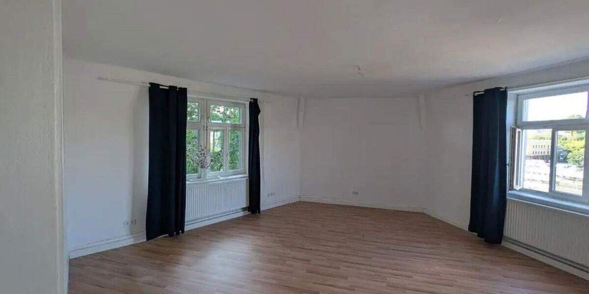 Helle 2-Zimmer-Altbauwohnung mit Einbauküche in Mainz-Neustadt 2 zimmer