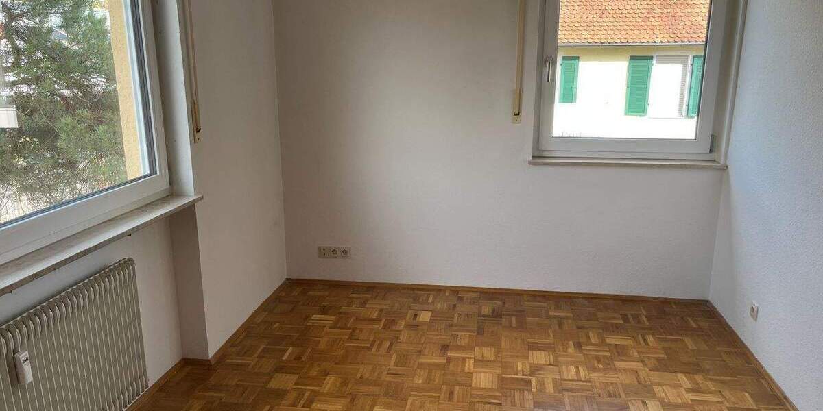 Etagenwohnung Nürnberg Zerzabelshof - 4 Zimmer, 115 m&sup2;, 1.350&euro; | Angebot:26672598
