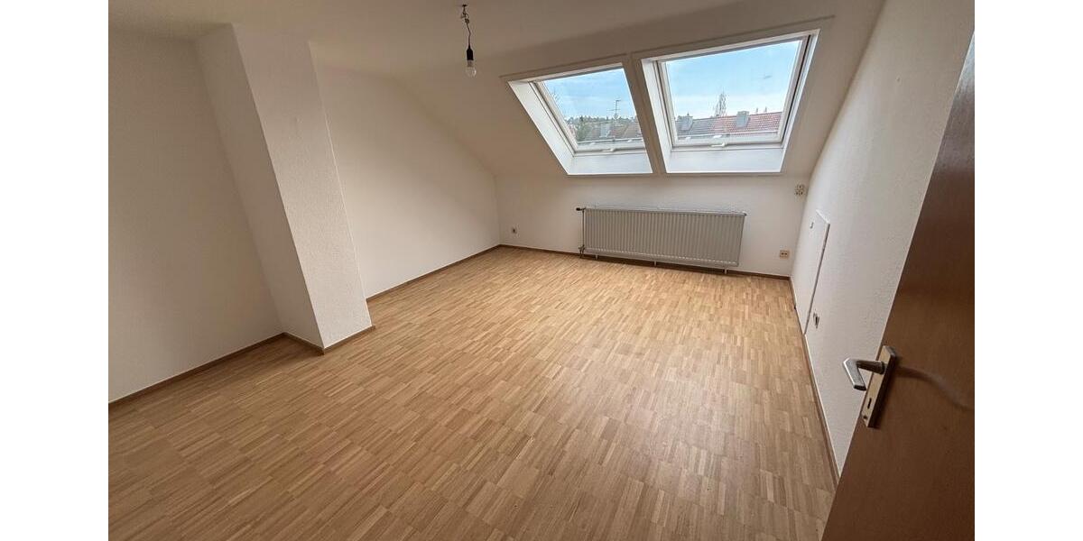 Reihenhaus Nürnberg Holzheim - 6 Zimmer, 120 m&sup2;, 1.700&euro; | Angebot:26048184