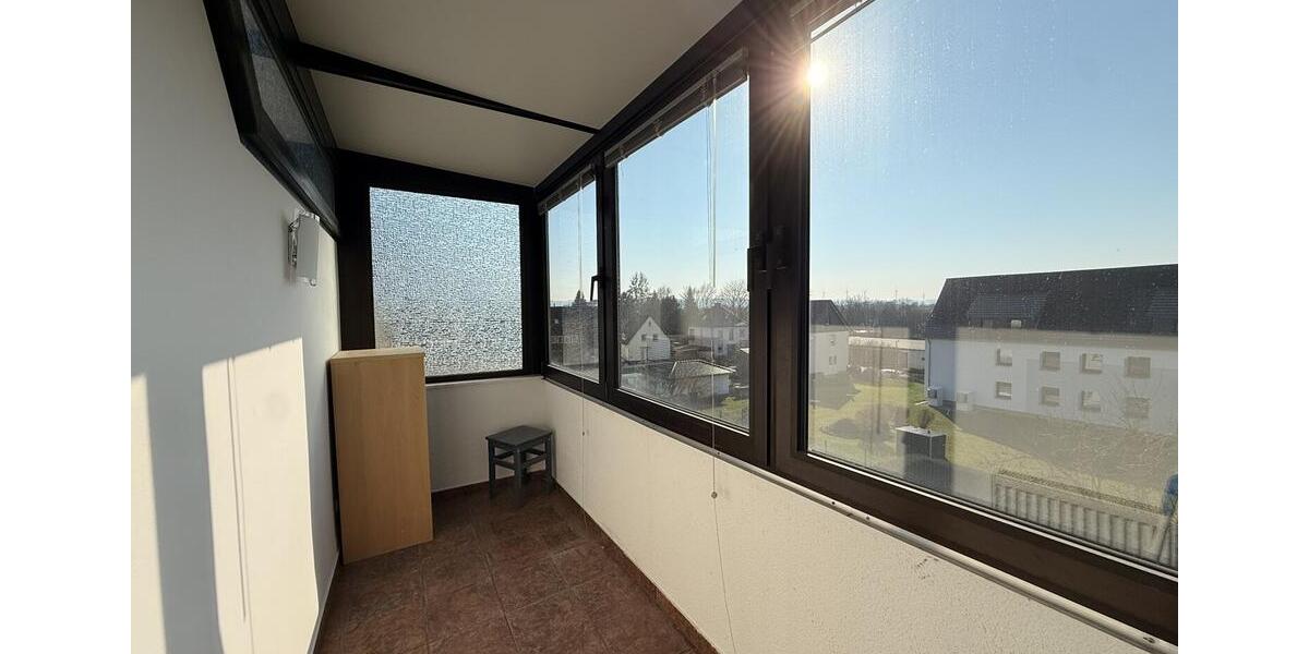 Dachgeschoßwohnung Einbeck - 3 Zimmer, 65 m&sup2;, 700&euro; | Angebot:26283526