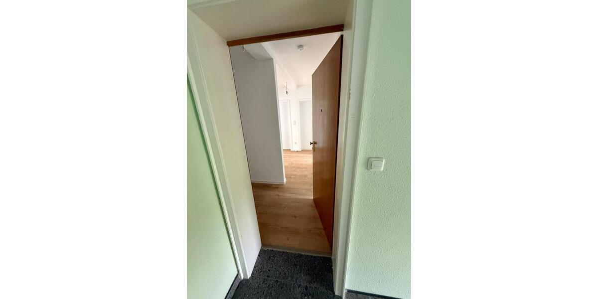 Etagenwohnung Korschenbroich - 3 Zimmer, 74 m&sup2;, 995&euro; | Angebot:26414700