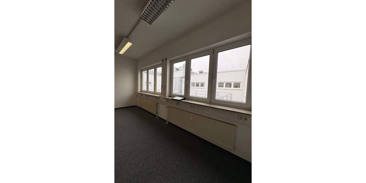 Gewerbeobjekt Erlangen Tennenlohe - 3 Zimmer, 103 m&sup2;, 895&euro; | Angebot:25671204