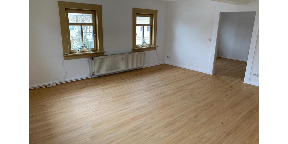 Etagenwohnung Arnstadt - 3 Zimmer, 75 m&sup2;, 650&euro; | Angebot:26701840