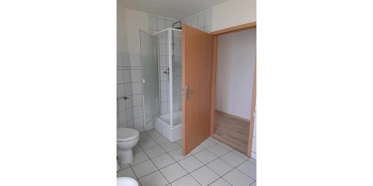 Etagenwohnung Mühlhausen (Thüringen) - 5 Zimmer, 132 m&sup2;, 820&euro; | Angebot:26286396