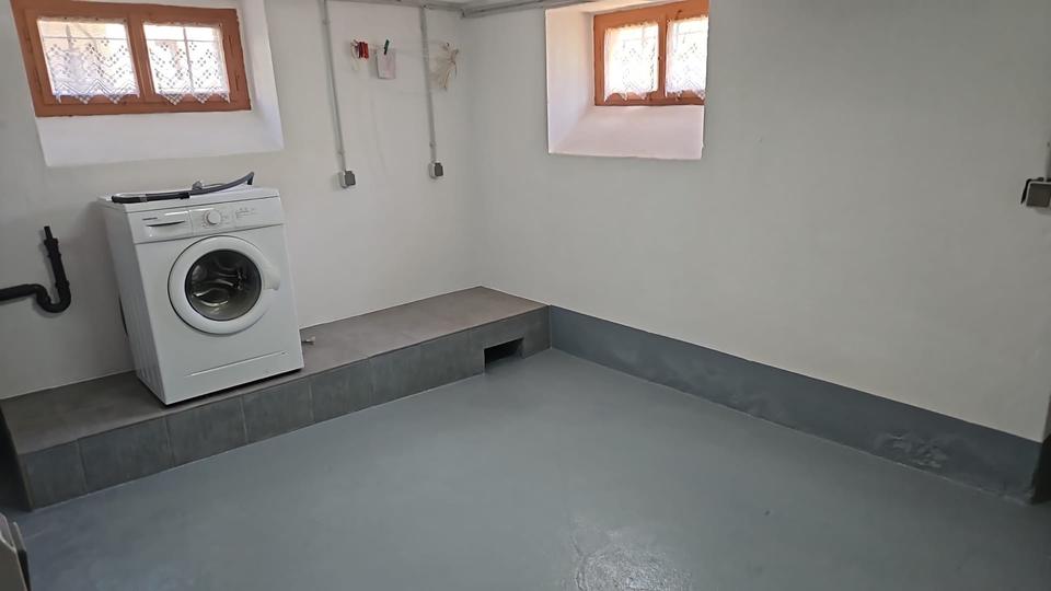 Erdgeschoßwohnung Kreuztal - 3 Zimmer, 70 m&sup2;, 630&euro; | Angebot:26689272