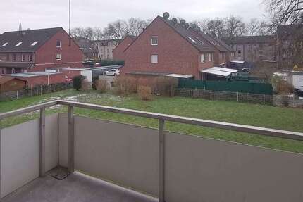 Wohnung zum Mieten in Duisburg 435 € 60.92 m² 2 zimmer