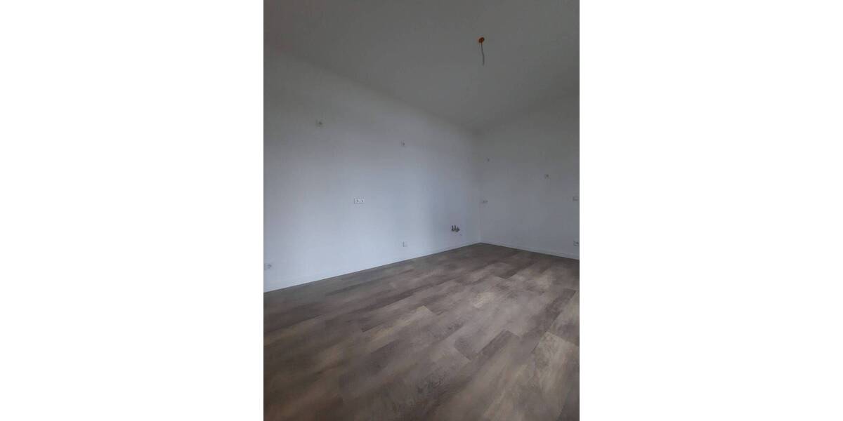 Etagenwohnung Zwickau Pölbitz - 5 Zimmer, 156 m&sup2;, 1.095&euro; | Angebot:26170929