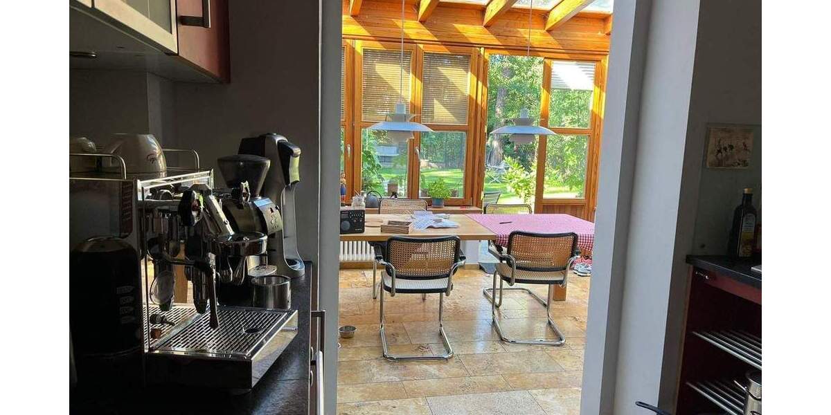 Genießen Sie die Wintermonate am Kamin und den Frühling im Garten 5 zimmer