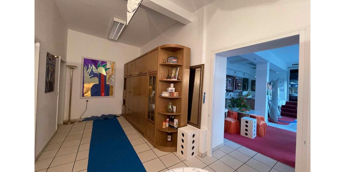 Erdgeschoßwohnung Reutlingen - 3 Zimmer, 111 m&sup2;, 965&euro; | Angebot:26610134
