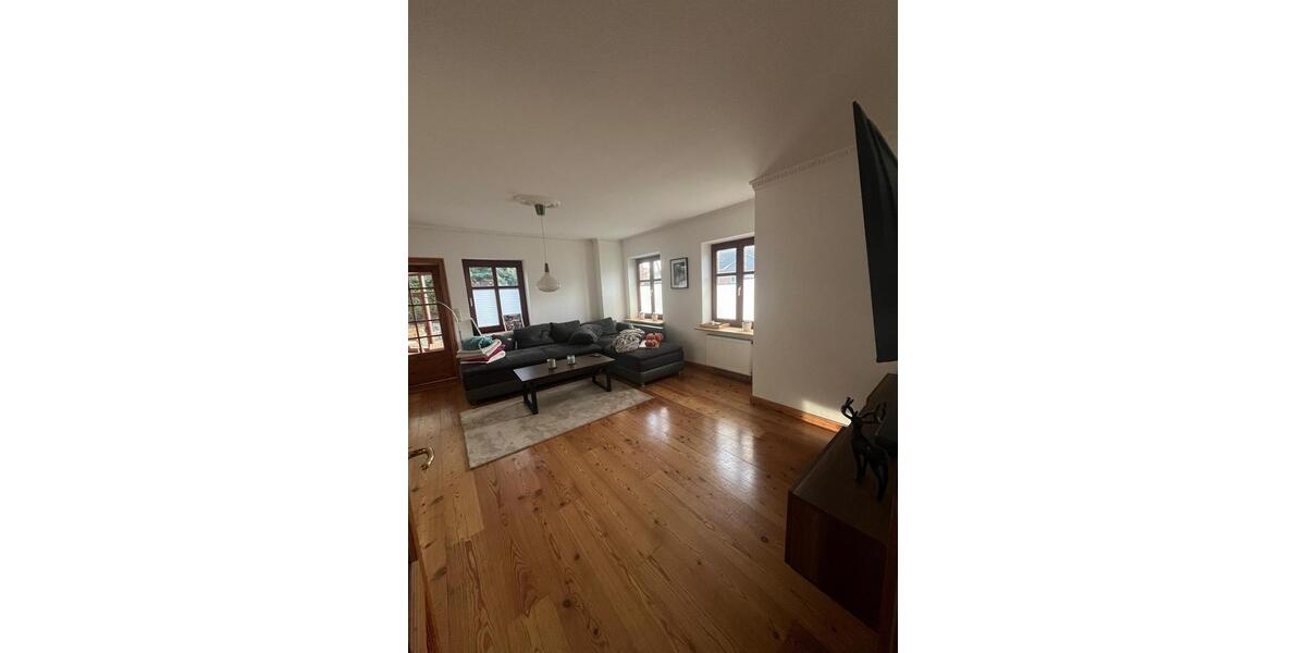 Etagenwohnung Heide - 1 Zimmer, 18 m&sup2;, 580&euro; | Angebot:25330237
