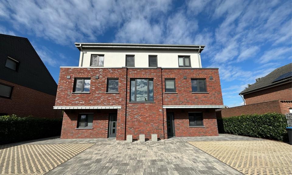 Maisonettenwohnung Geilenkirchen - 4 Zimmer, 125 m&sup2;, 1.375&euro; | Angebot:26618138