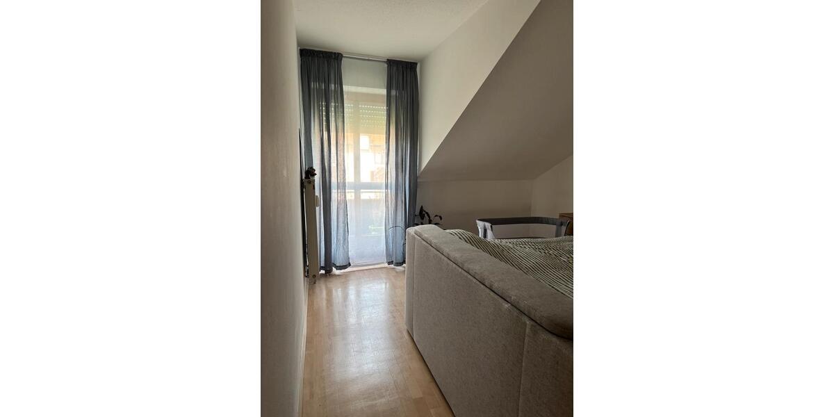 Dachgeschoßwohnung Massing - 3.5 Zimmer, 72 m&sup2;, 650&euro; | Angebot:26351903