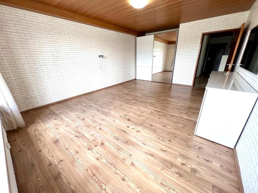 Traumhafte 90 m² 3-Zimmer-Wohnung mit Garten & Weitblick, 96132