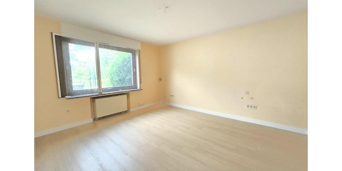 Bungalow Hitzacker (Elbe) - 7 Zimmer, 200 m&sup2;, 1.250&euro; | Angebot:23956103