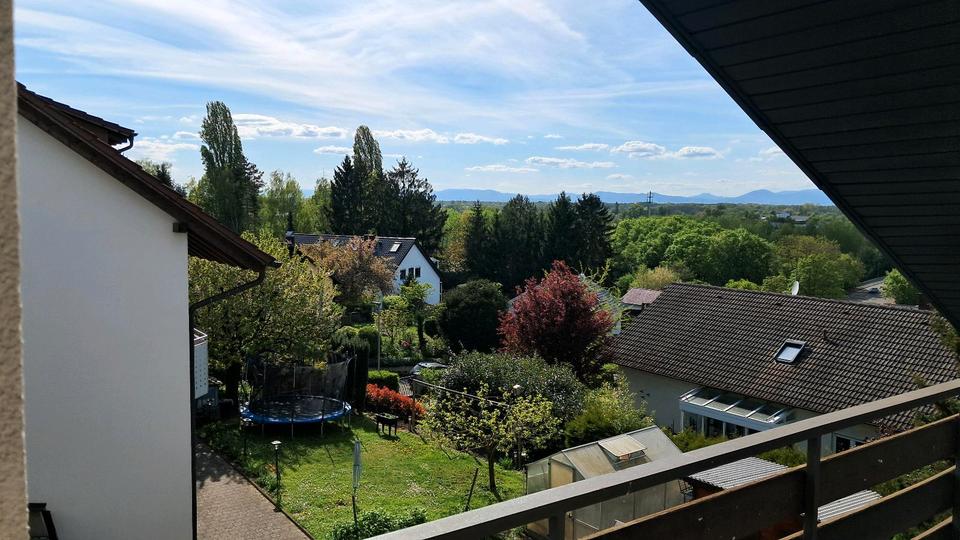 Dachgeschoßwohnung Lahr (Schwarzwald) - 3 Zimmer, 96 m&sup2;, 1.200&euro; | Angebot:26364887