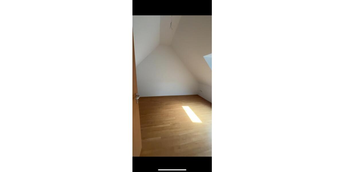 Maisonetten Wohnung mit offener Galerie. 2 zimmer
