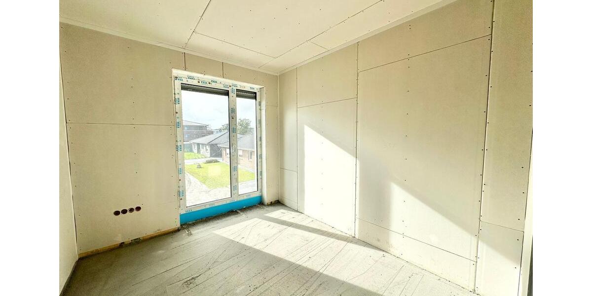 Erstbezug im Zukunftshaus | Ökologisch, effizient, einzigartig - mit Einbauküche! zimmer