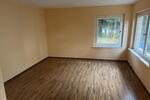 Sehr helle 2 Raum-Whg. mit Ausblick über die Stadt und Garage und *Bungalow auf dem Grundstück - Dachgeschoßwohnung Gera Ostviertel | Angebot:26334867