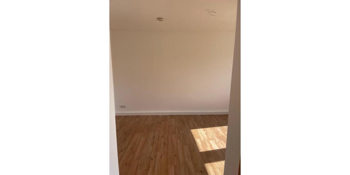 Erdgeschoßwohnung Bad Frankenhausen/Kyffhäuser Kyffhäuser - 2 Zimmer, 46 m&sup2;, 330&euro; | Angebot:26549459