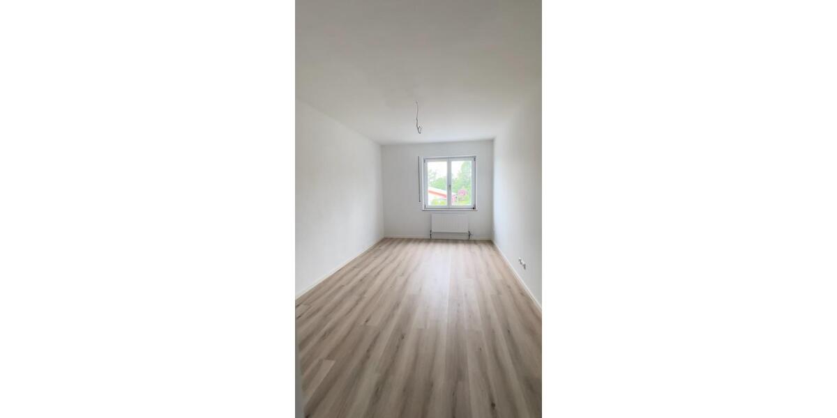 Etagenwohnung Bogen - 3 Zimmer, 75 m&sup2;, 721&euro; | Angebot:25844461