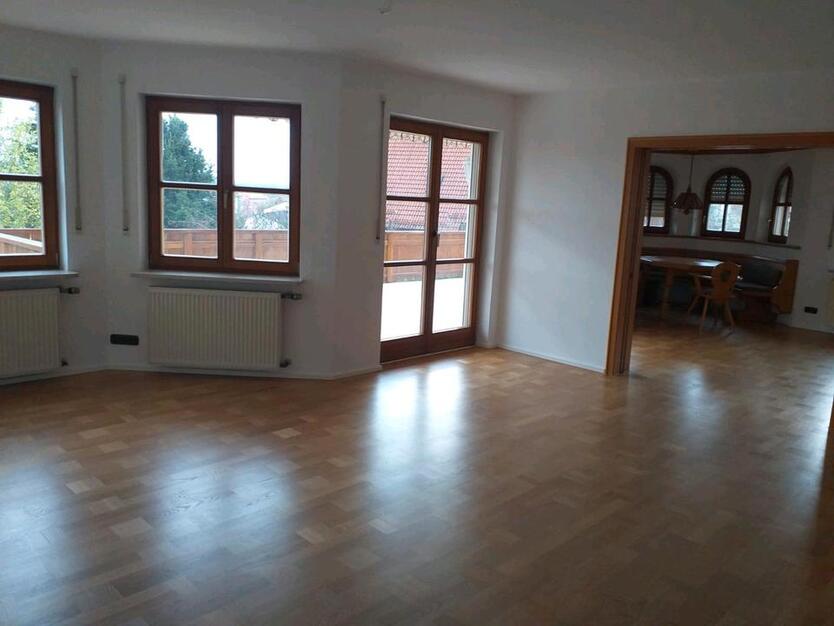 Hochwertige 3,5 Zimmerwohnung in ruhiger Wohnlage Neustadt WN