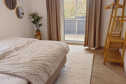 Wohnen auf Zeit Bielefeld Heepen - 7 Zimmer, 168 m&sup2;, 70&euro; | Angebot:26684524
