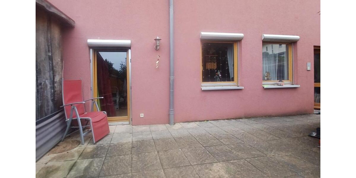 Erdgeschoßwohnung Bretten - 3 Zimmer, 83 m&sup2;, 850&euro; | Angebot:24868677