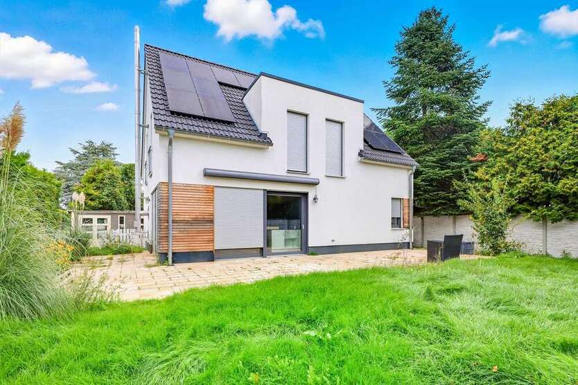 Haus zum Mieten in Berlin 2.900 € 136.77 m² 5 zimmer