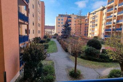 Wohnung Augsburg Pfersee - 3 Zimmer, 80 m&sup2;, 1.550&euro; | Angebot:25873701