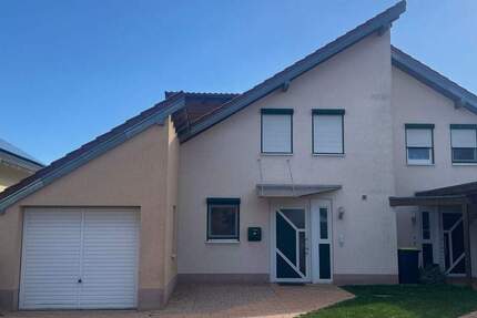 Haus Monzingen - 3 Zimmer, 107 m&sup2;, 1.000&euro; | Angebot:25683793